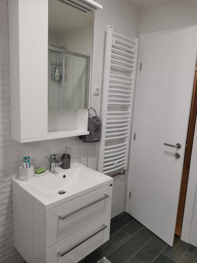 Apartman Jela Nova Varoš Exteriör bild